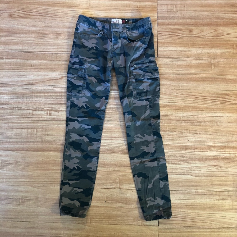 Skinny Camouflage Pants